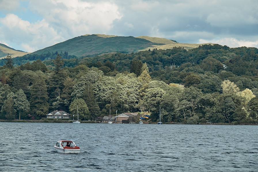 Lac Windermere- Bowness on Windermere - Royaume-Uni © Puripat - stock.adobe.com