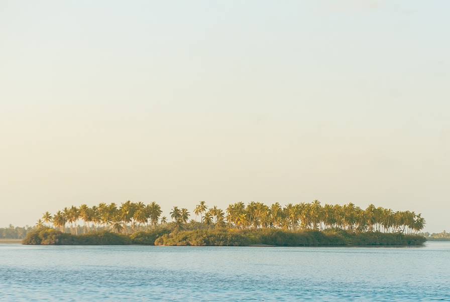 Maldives © Saffu / Unsplash