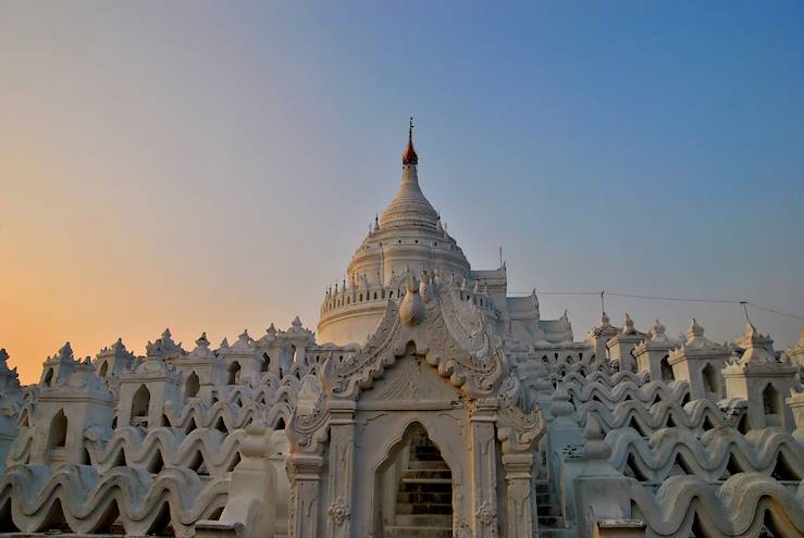 Pagode Hsinbyume - Mingun - Birmanie © at0578 / Fotolia.com