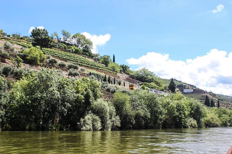 Vallée du Douro - Région Nord - Portugal © Marine Berlouin et Claire Monfefoul