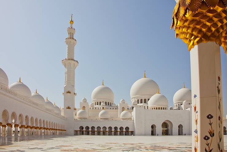 Grande Mosquée Sheikh Zayed - Abou Dhabi © Siegfried Schnepf / Fotolia.com