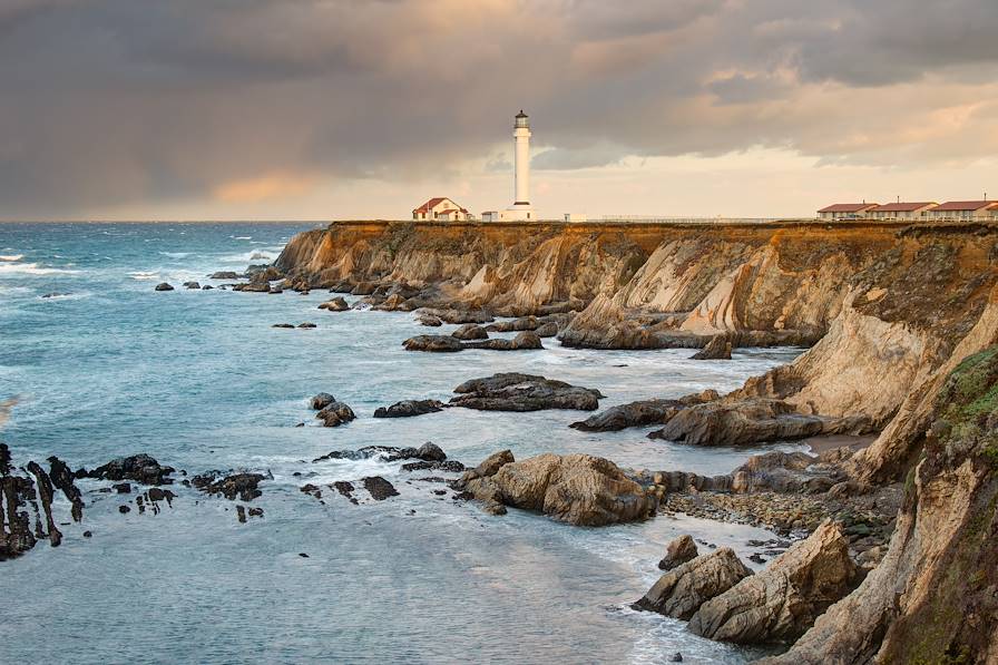 Point Arena - Californie - Etats-Unis © kjschoen/E+