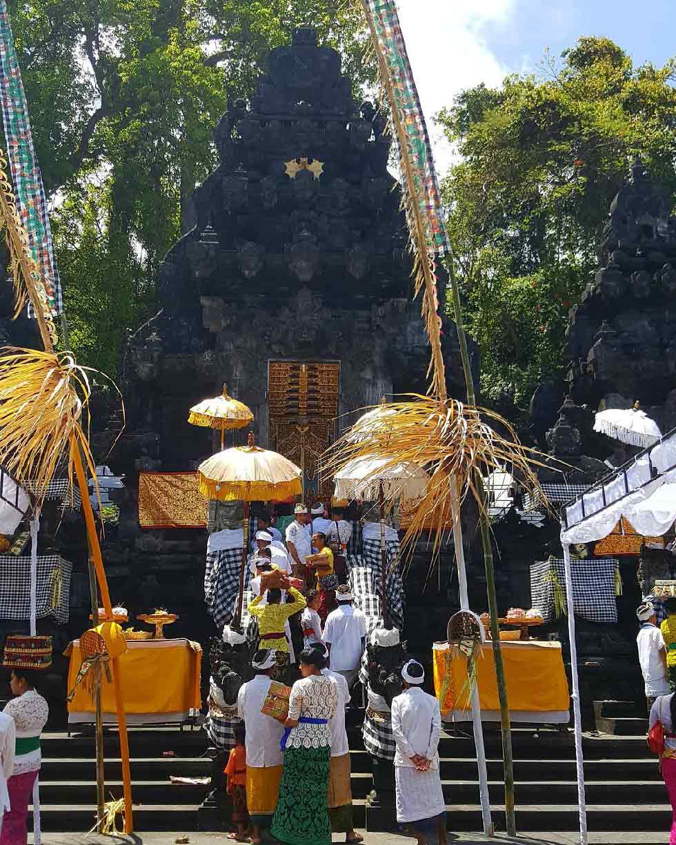 Temple de Goa Lawah