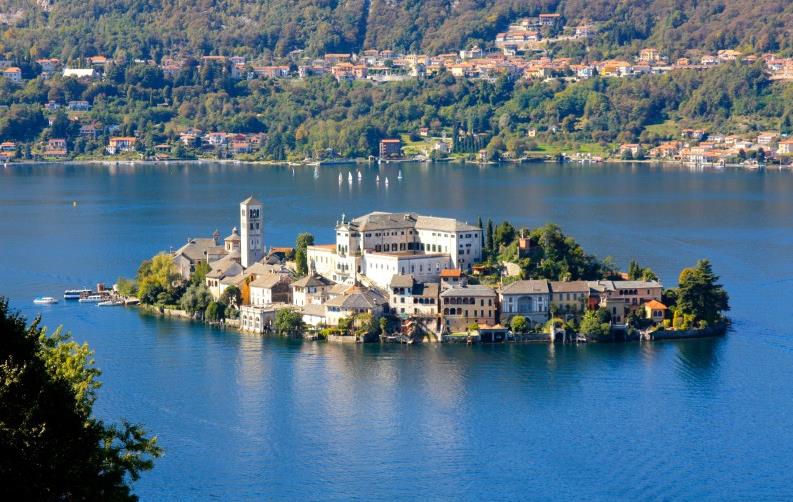 De palace en palace autour des grands lacs italiens